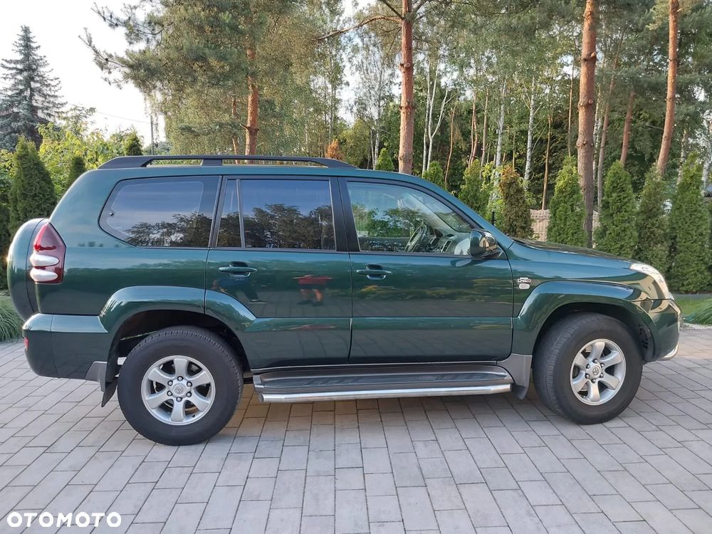 Toyota Land Cruiser - 29