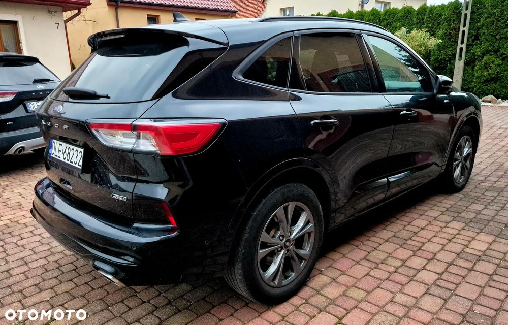 Ford Kuga 2023 photo 3