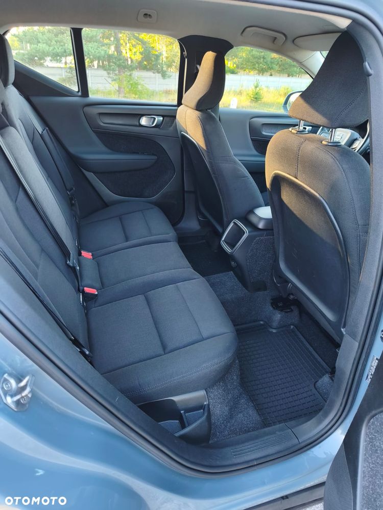 Volvo XC 40 T3 - 9