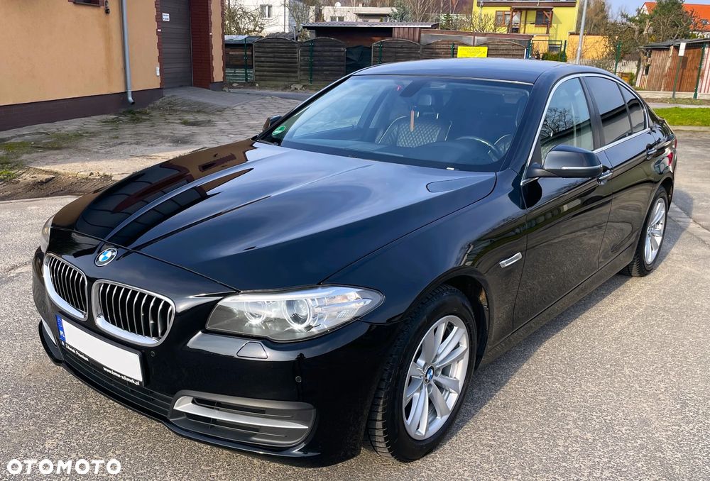 BMW Seria 5 518d Luxury Line - 8
