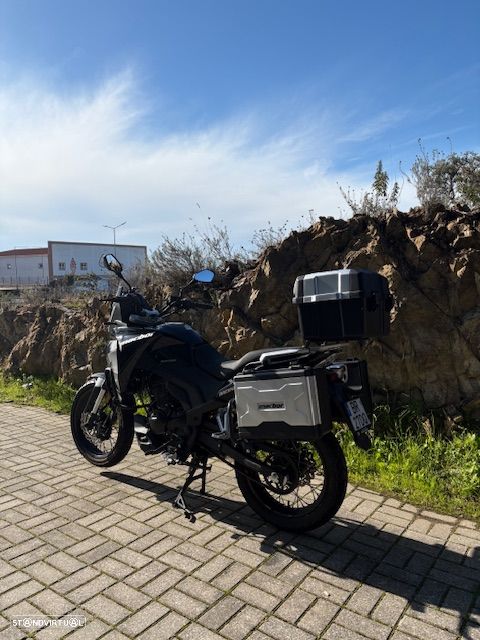 Macbor Montana XR1 125 - 2