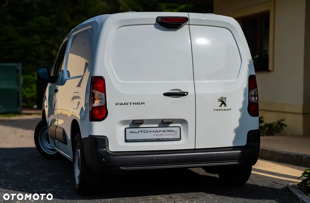 Peugeot PARTNER - 18