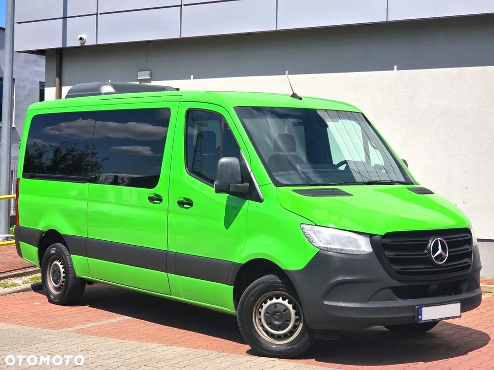 Mercedes-Benz Sprinter - 1