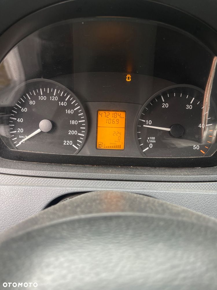 Mercedes-Benz Vito - 11
