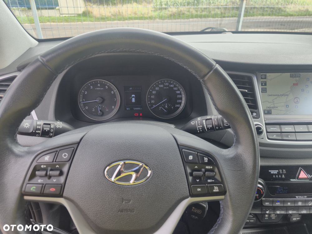 Hyundai Tucson blue 1.6 GDi 2WD Navi - 10