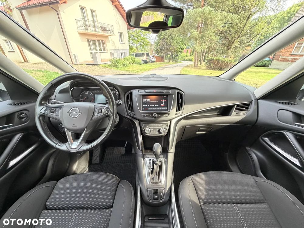 Opel Zafira 2.0 D (CDTI) Automatik Innovation - 18