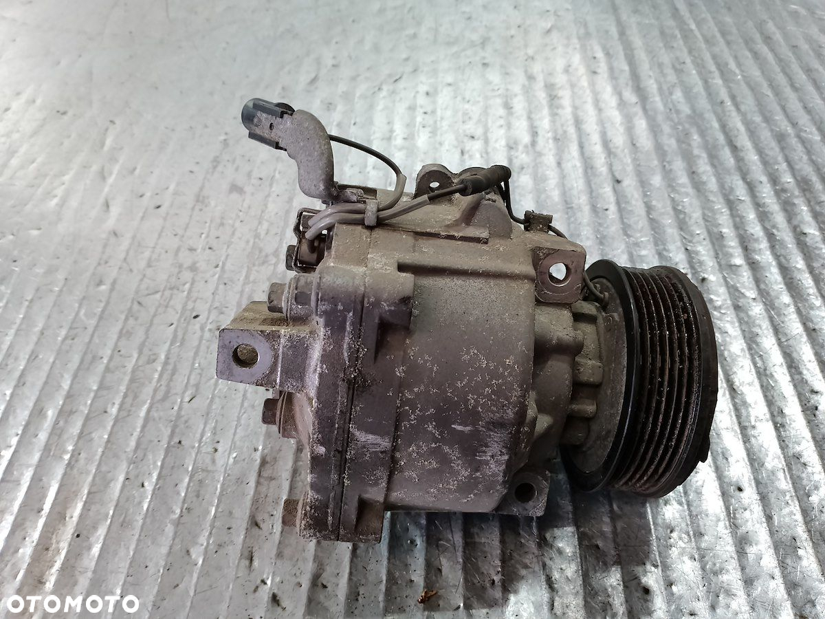 POMPA, SPRĘŻARKA KLIMATYZACJI MITSUBISHI LANCER IX  AKS200A407C 7813A350 - 7