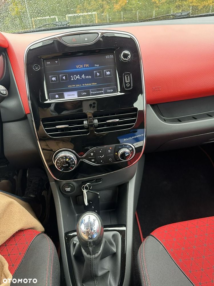 Renault Clio - 21