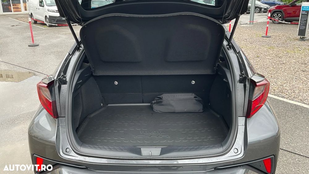 Toyota C-HR 2.0 HSD 184 CP 4x2 CVT Style - 8