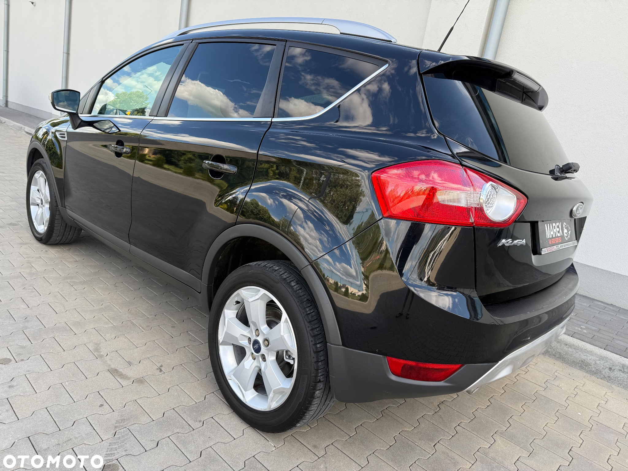 Ford Kuga 2.0 TDCi 4x4 Titanium - 16