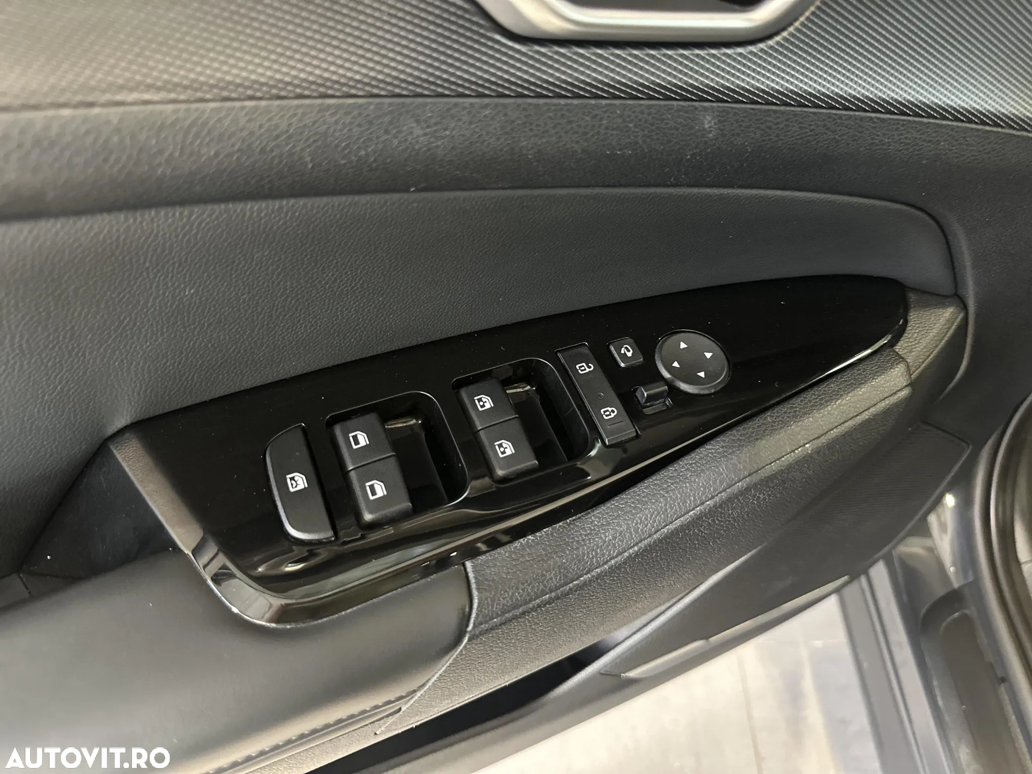 Kia Sportage - 14