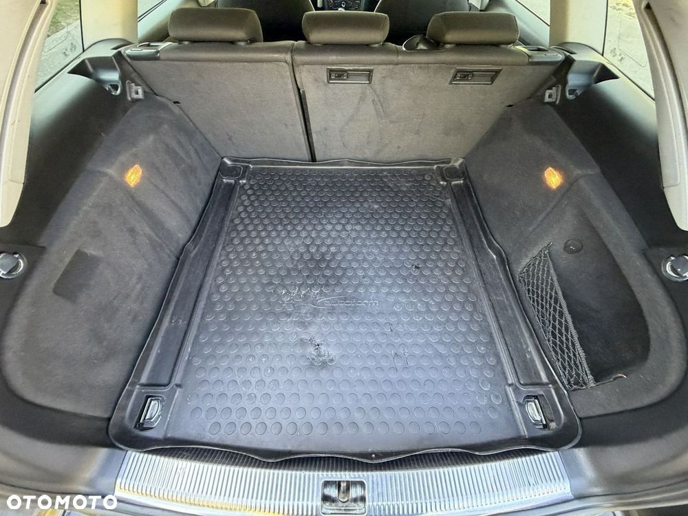 Audi A4 Avant - 25