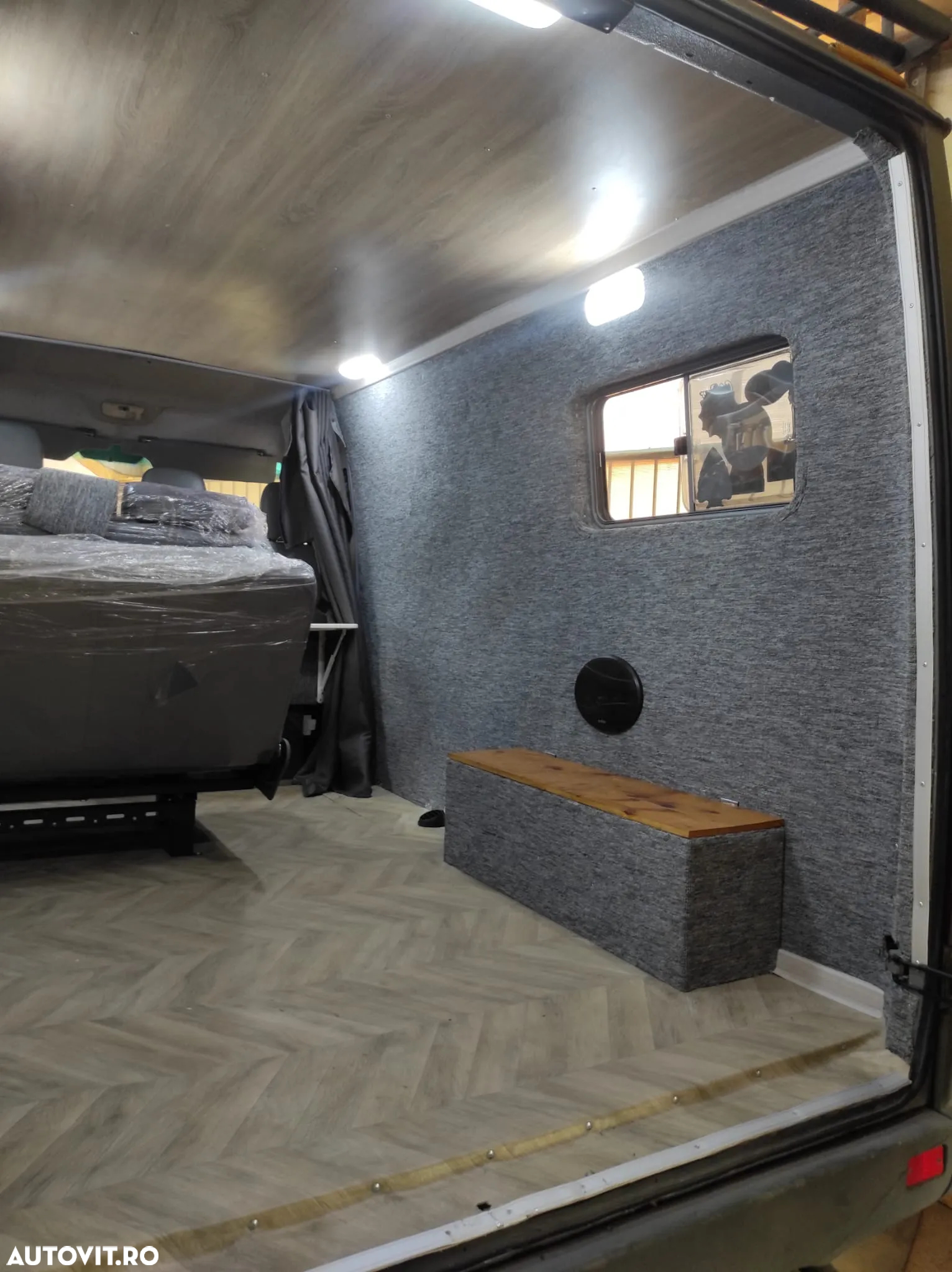 Mercedes-Benz Sprinter - 18