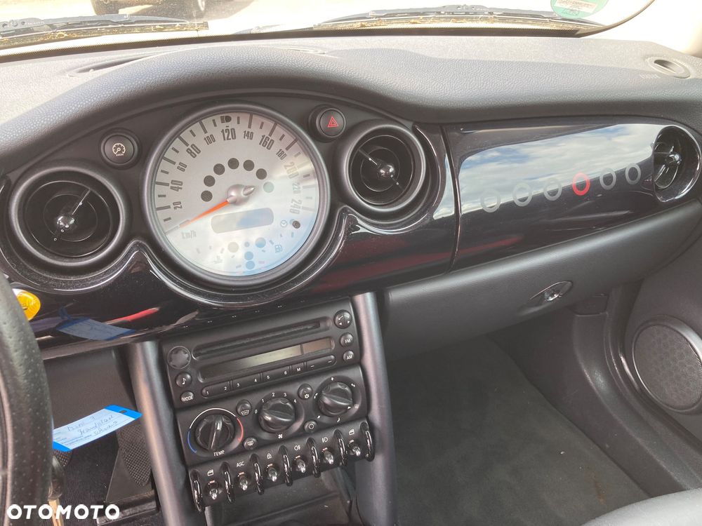 MINI Cooper Seven - 9