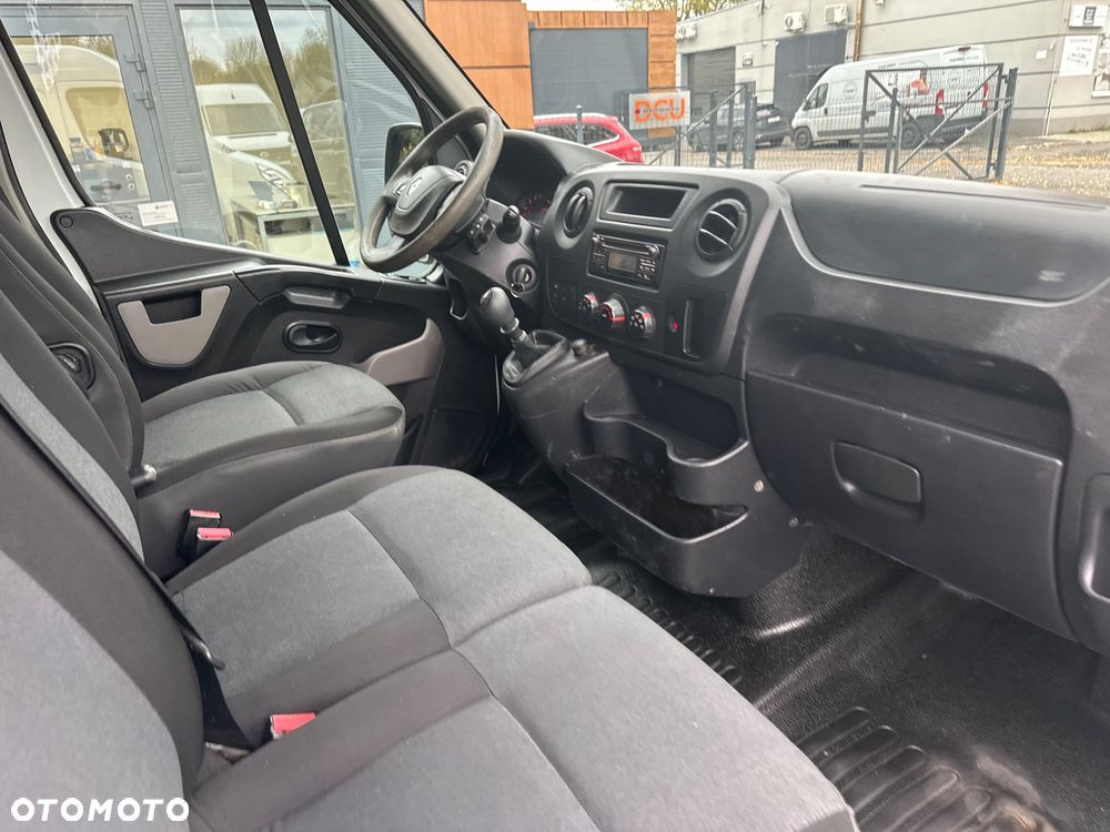 Renault Master 2.3 130ps 2017/18 L3H2 klima hak 2500kg - 17