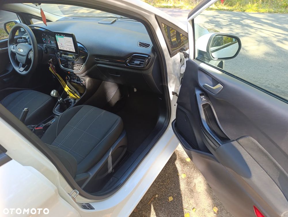 Ford Fiesta 1.5 TDCi Connected - 33