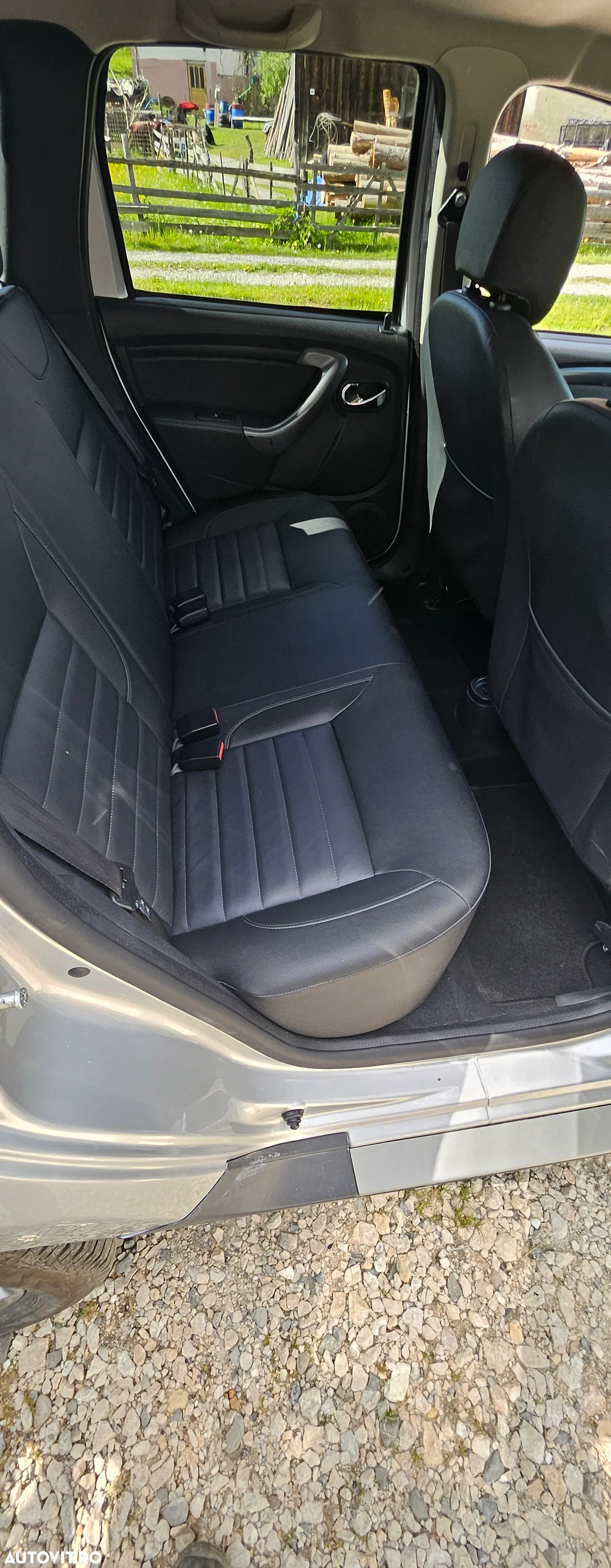 Dacia Duster 1.5 dCi 4x4 Laureate - 7