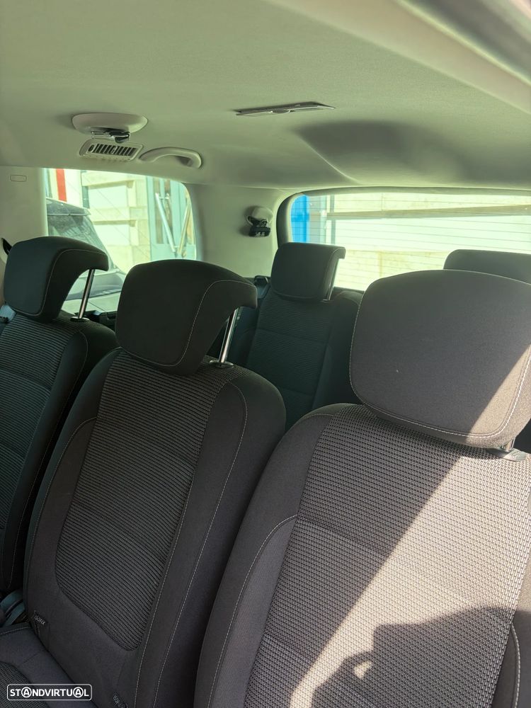 VW Sharan 2.0 TDI Confortline - 10