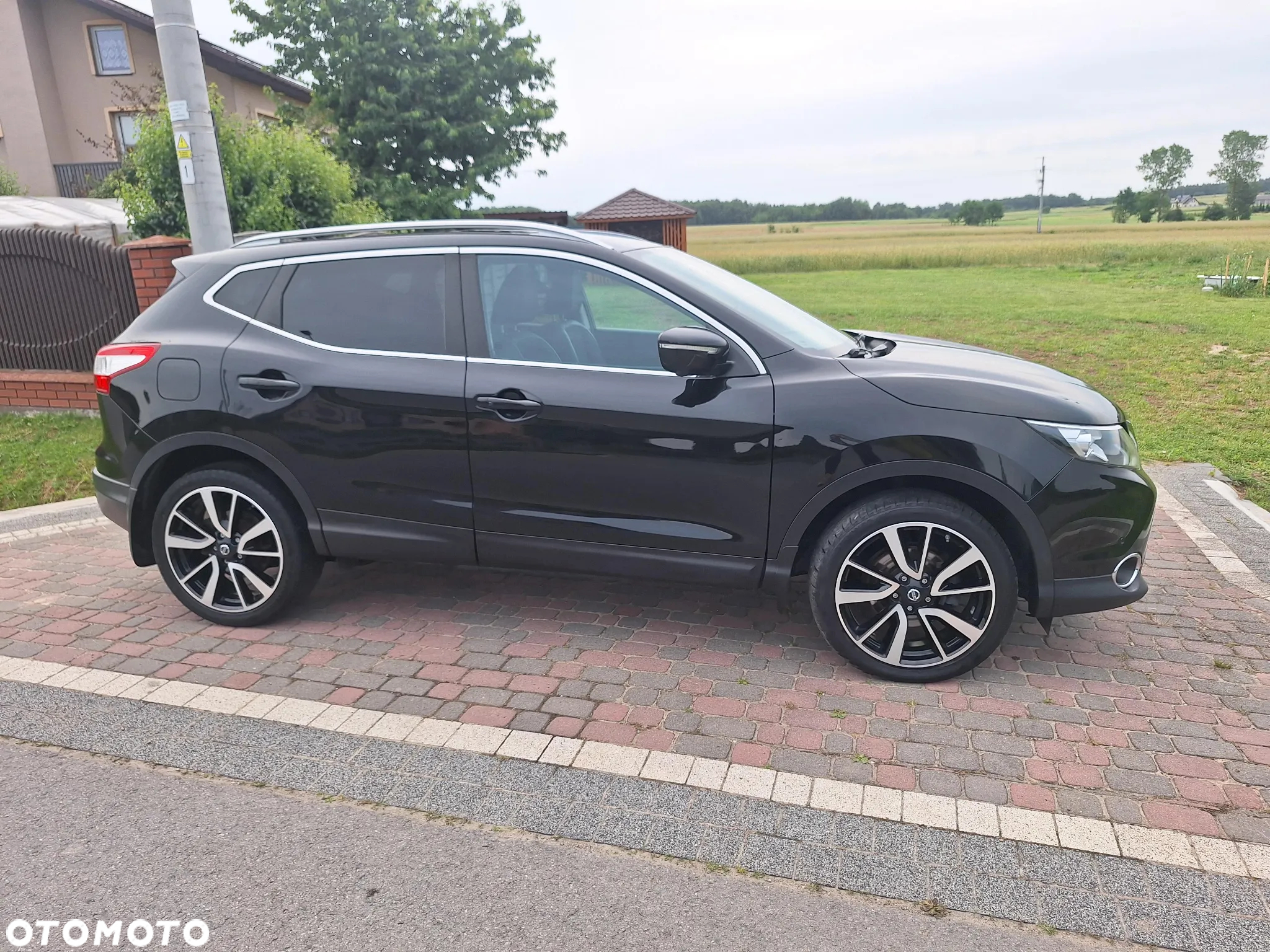 Nissan Qashqai - 12