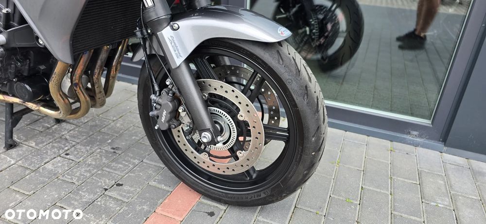 Honda CBF - 7