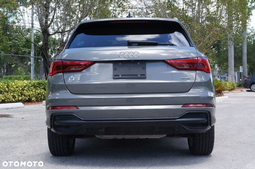 Audi Q3 45 TFSI Quattro S Line S tronic - 13