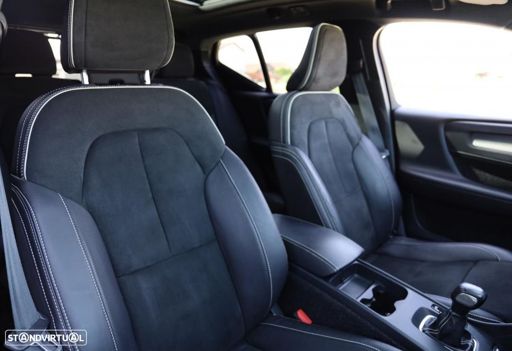 Volvo XC 40 2.0 D3 R-Design - 16