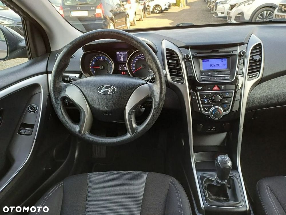 Hyundai i30 1.4 Classic + - 21