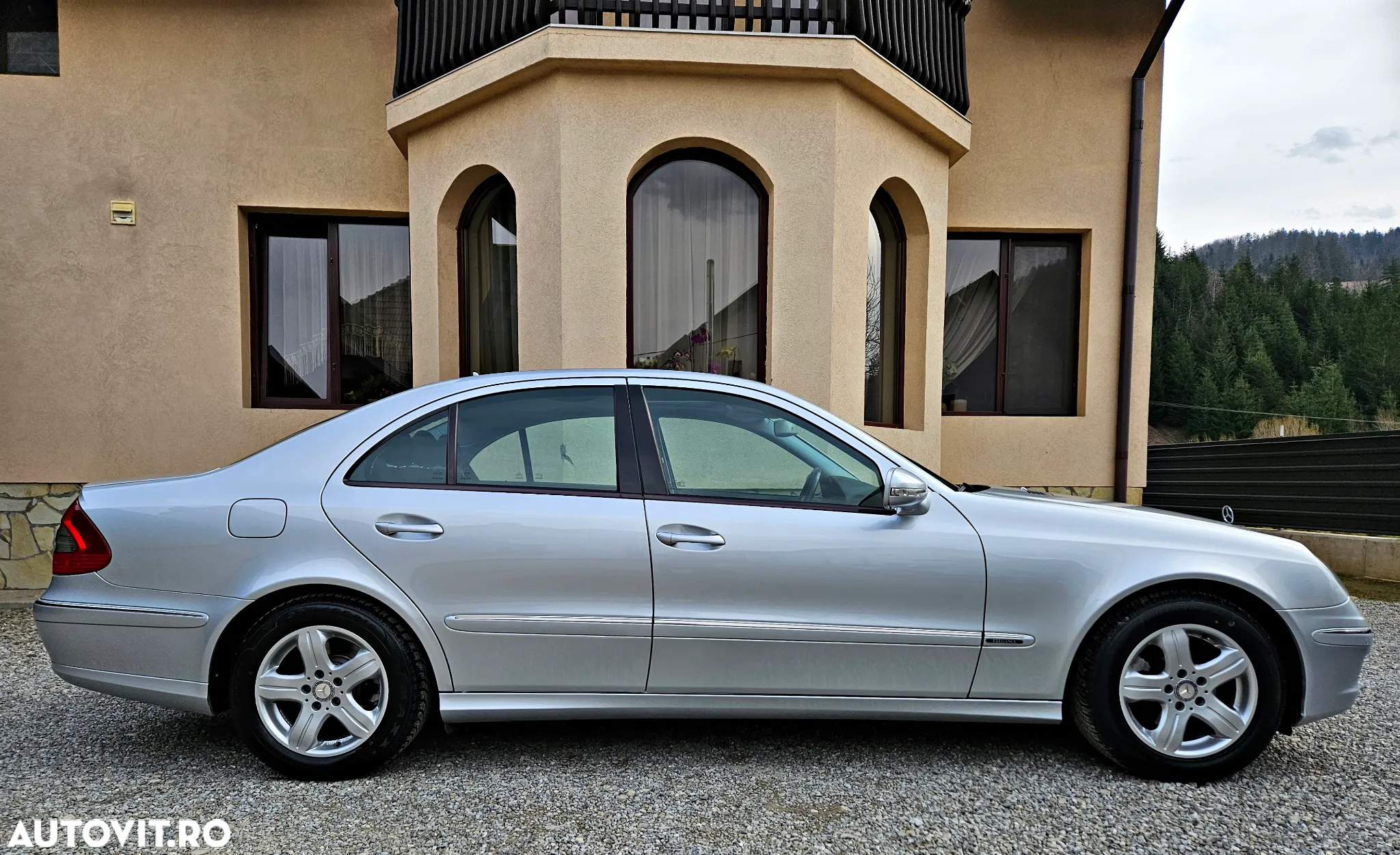 Mercedes-Benz E 220 T CDI Automatik Elegance - 9