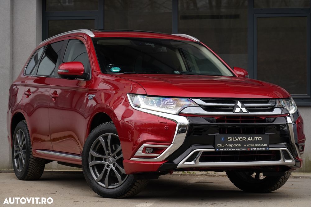 Mitsubishi Outlander 2.0 4WD Plus - 18