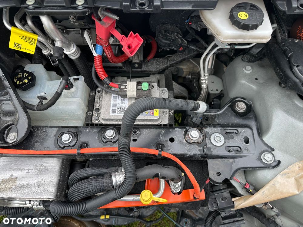 POMPA CIEPŁA TESLA MODEL Y/31625000-A1-B . - 4