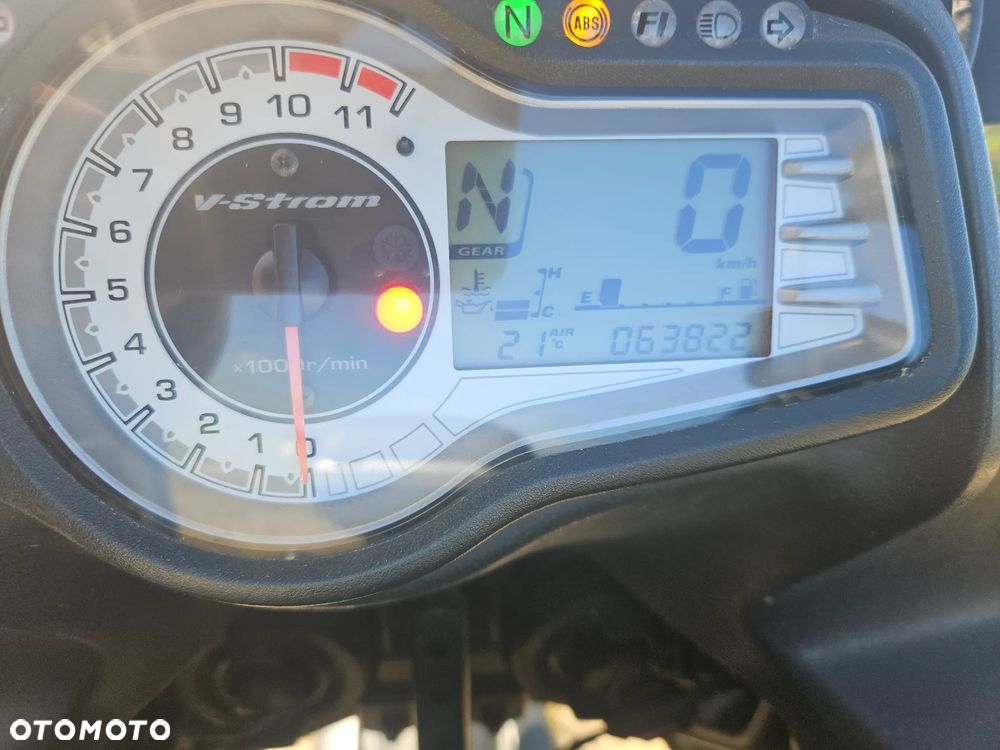 Suzuki DL - 4