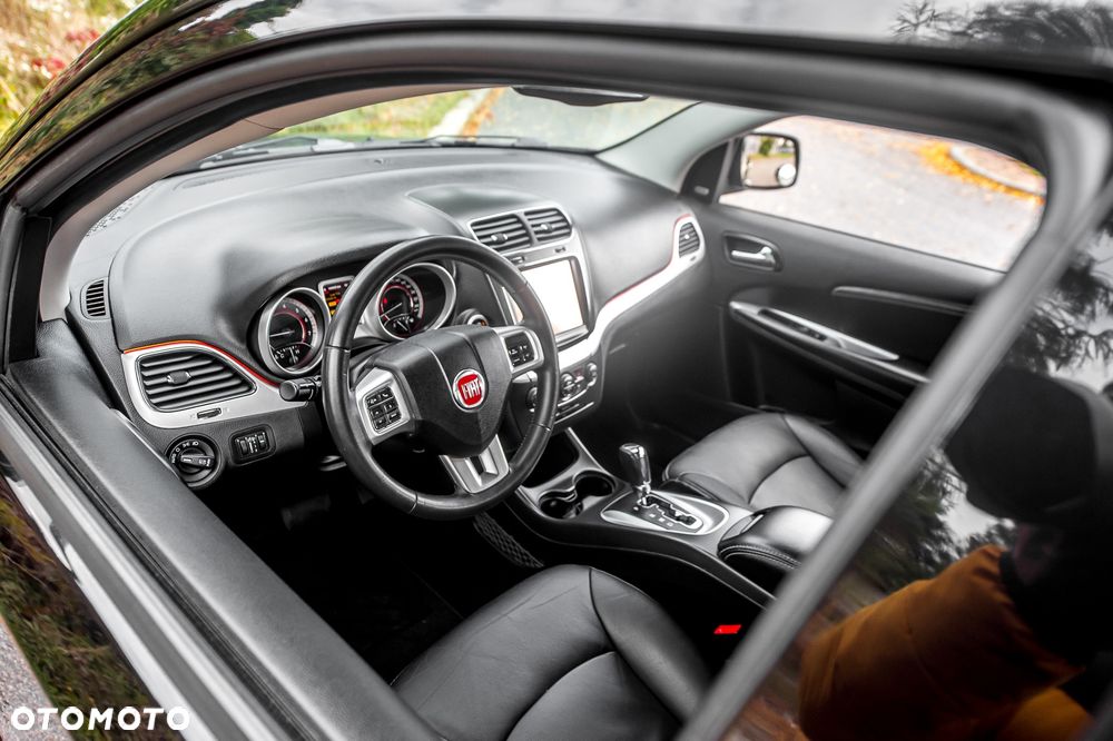 Fiat Freemont 3.6 V6 Lounge EU6 - 32