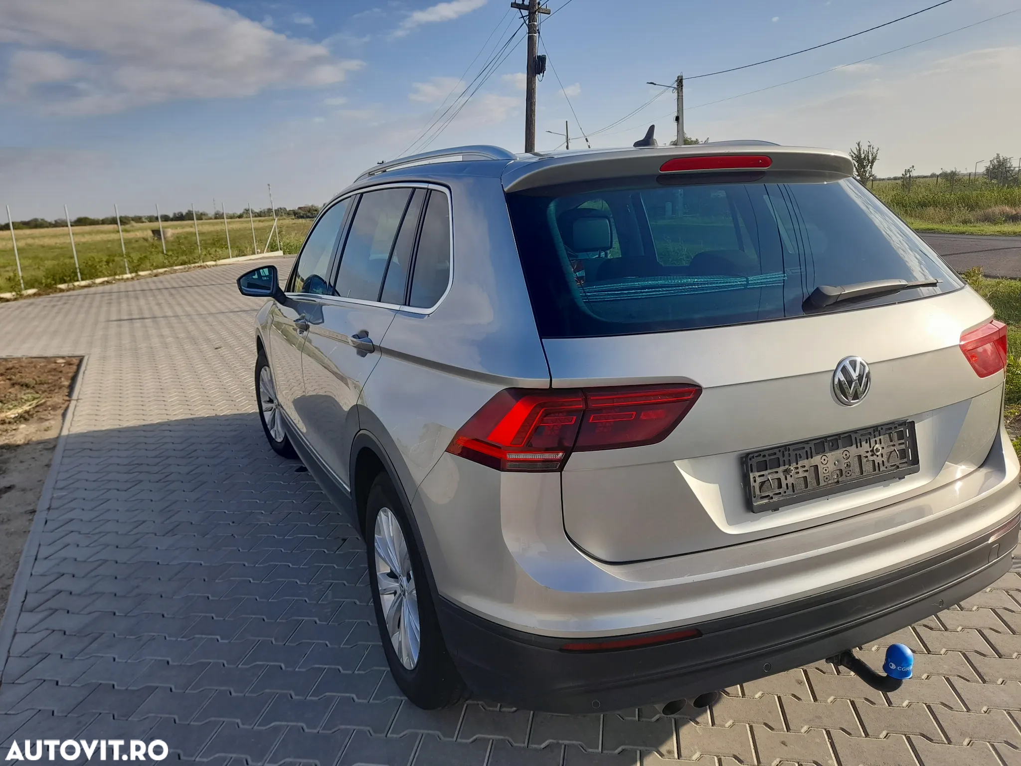 Volkswagen Tiguan 2.0 TDI DPF Trendline - 8