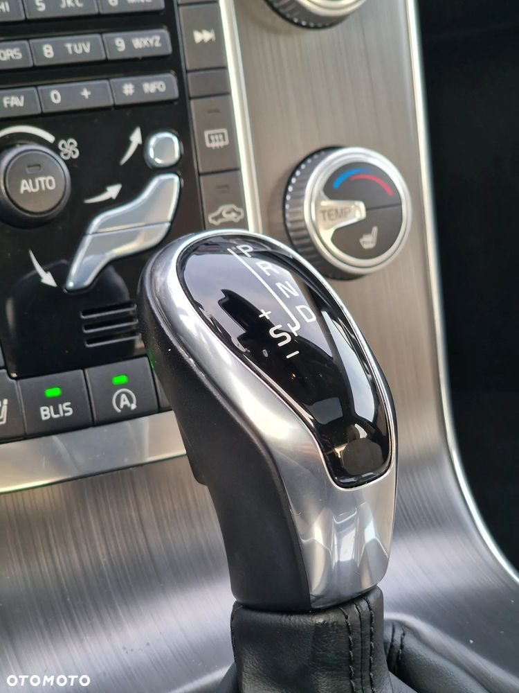 Volvo S60 T5 Geartronic Summum - 26