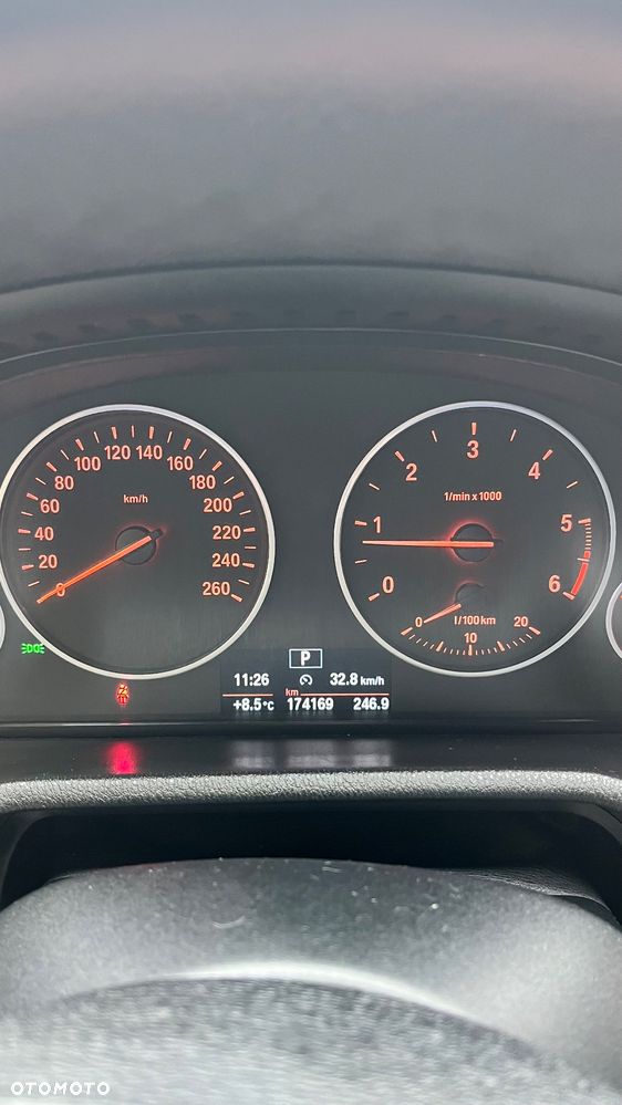 BMW X3 xDrive20d - 16