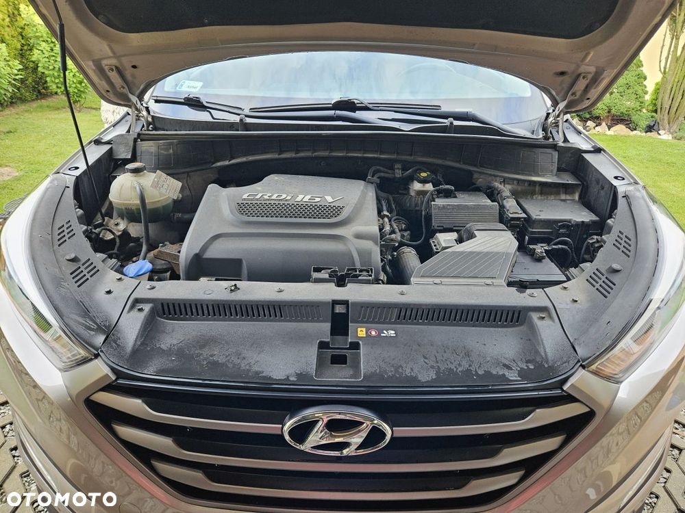 Hyundai Tucson 2.0 CRDI Comfort 4WD - 16