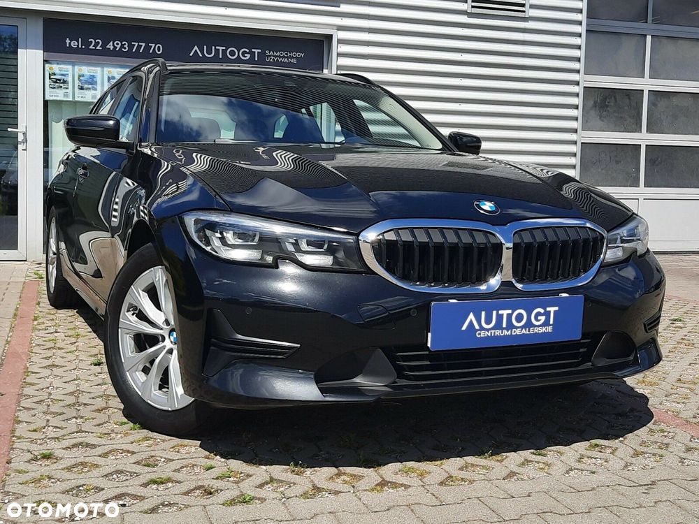 BMW Seria 3 318i Advantage - 22