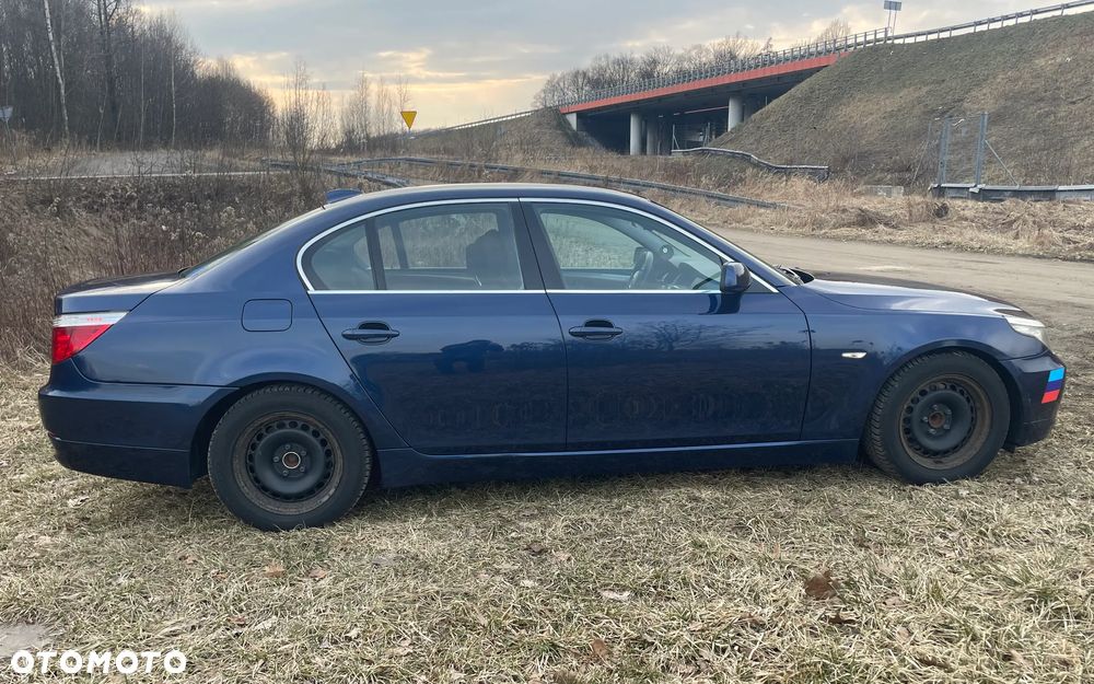 BMW Seria 5 525d - 2