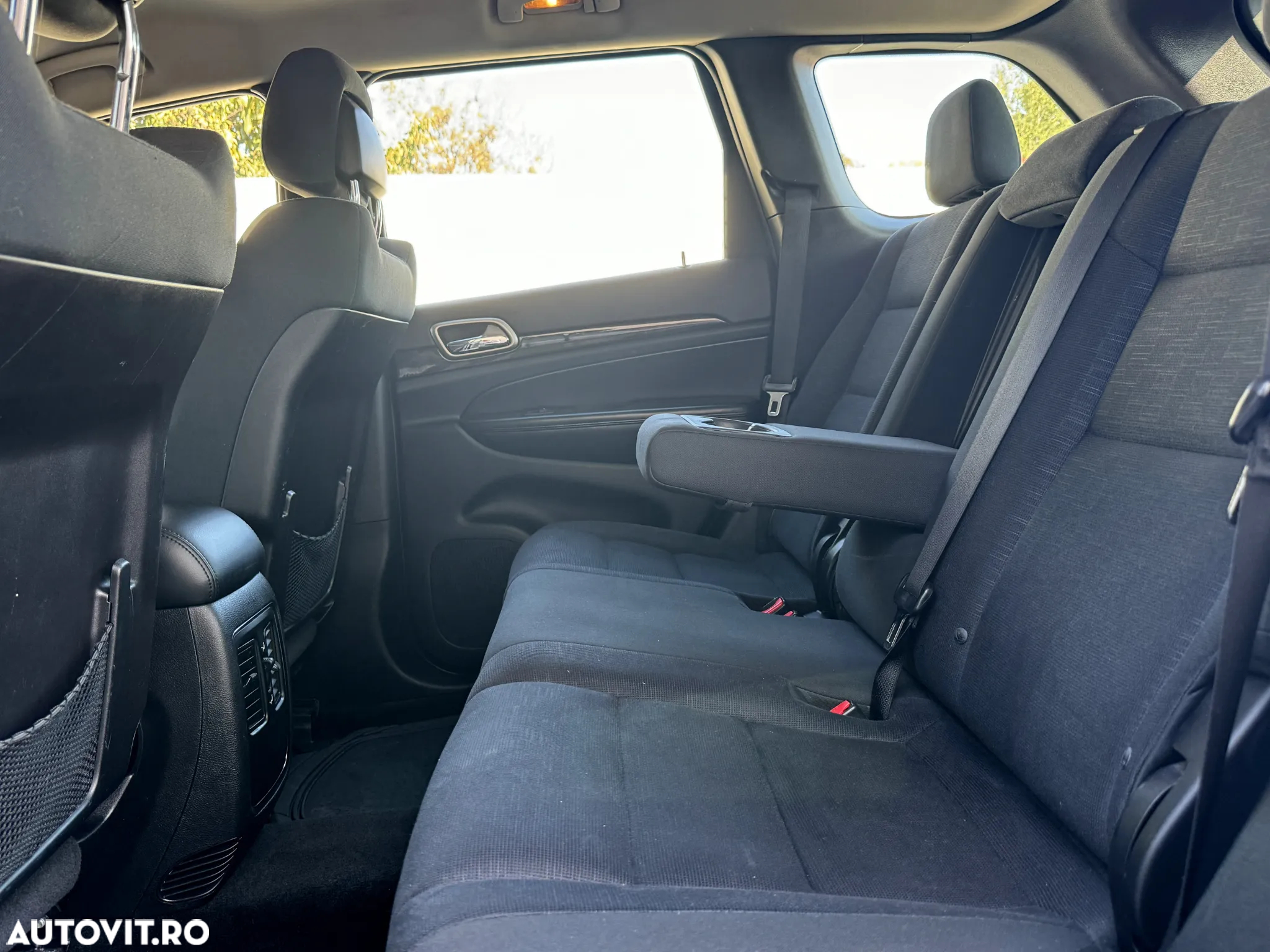 Jeep Grand Cherokee 3.0 TD AT Laredo - 22