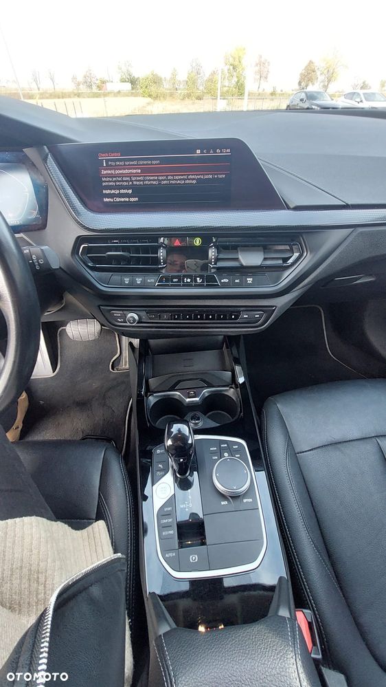 BMW Seria 1 116i - 12