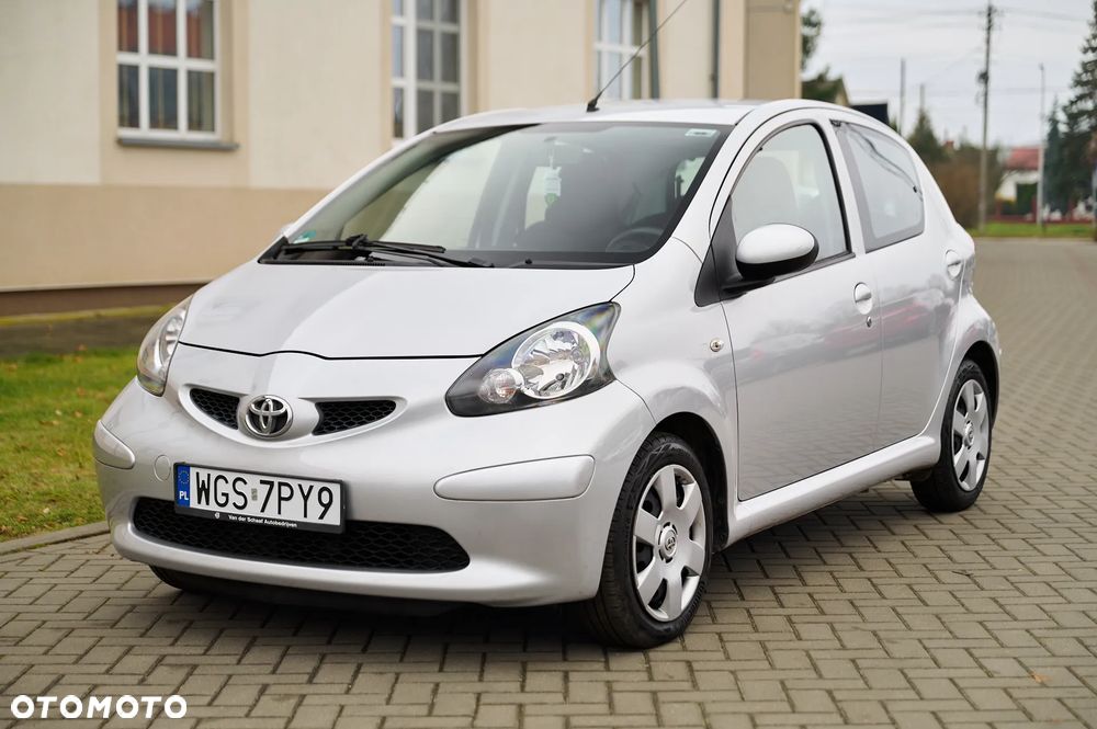 Toyota Aygo City - 7