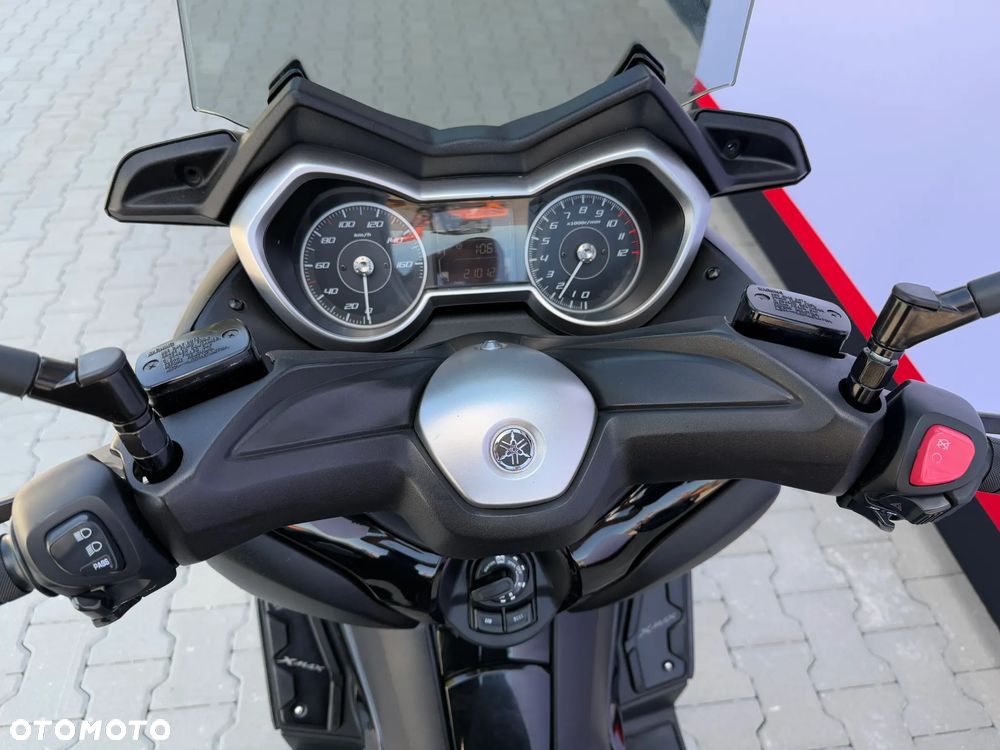 Yamaha X-max - 8