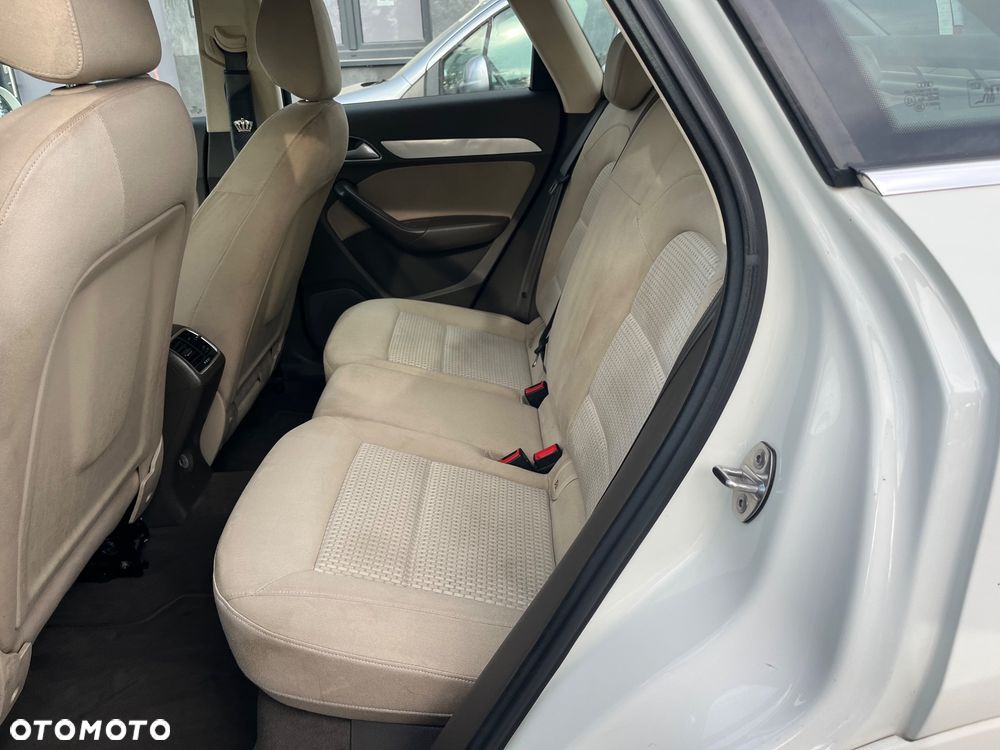 Audi Q3 - 10
