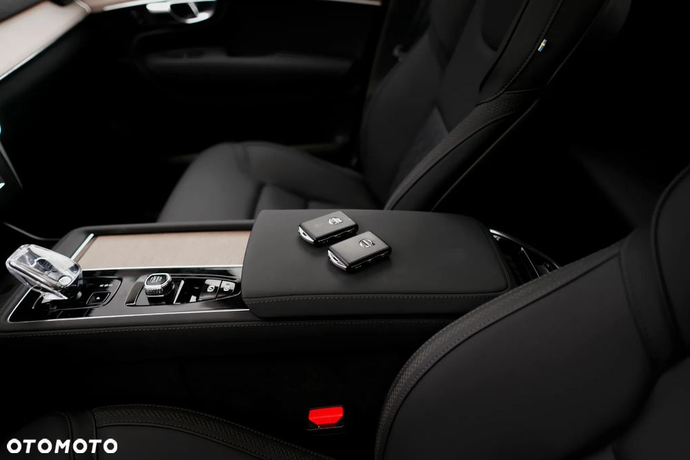 Volvo XC 90 B5 B AWD Plus Bright 7os - 34