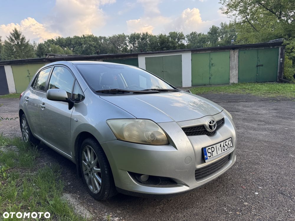 Toyota Auris - 4