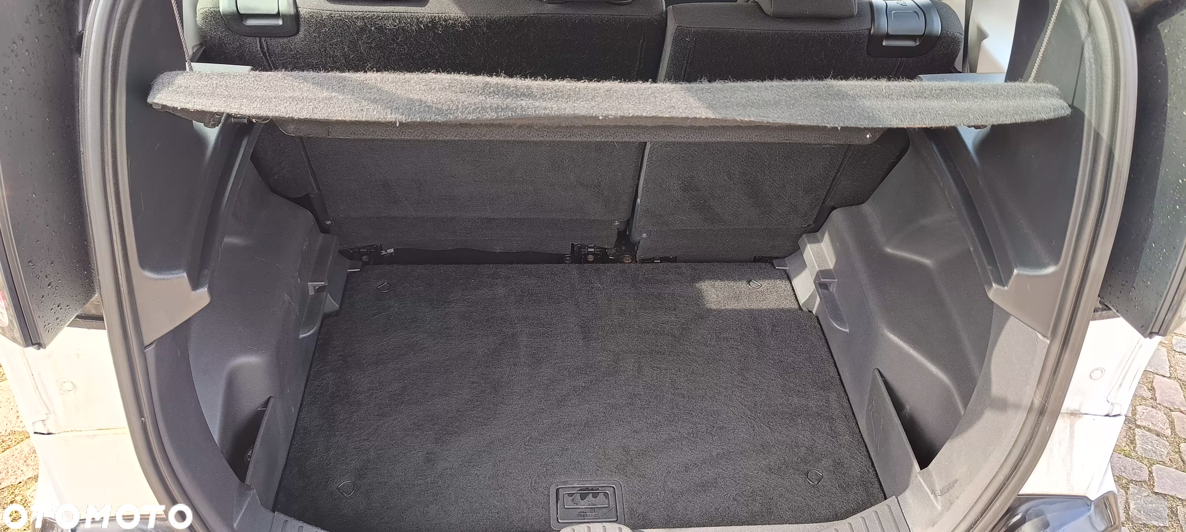 Citroën C3 Picasso 1.6i Exclusive - 12