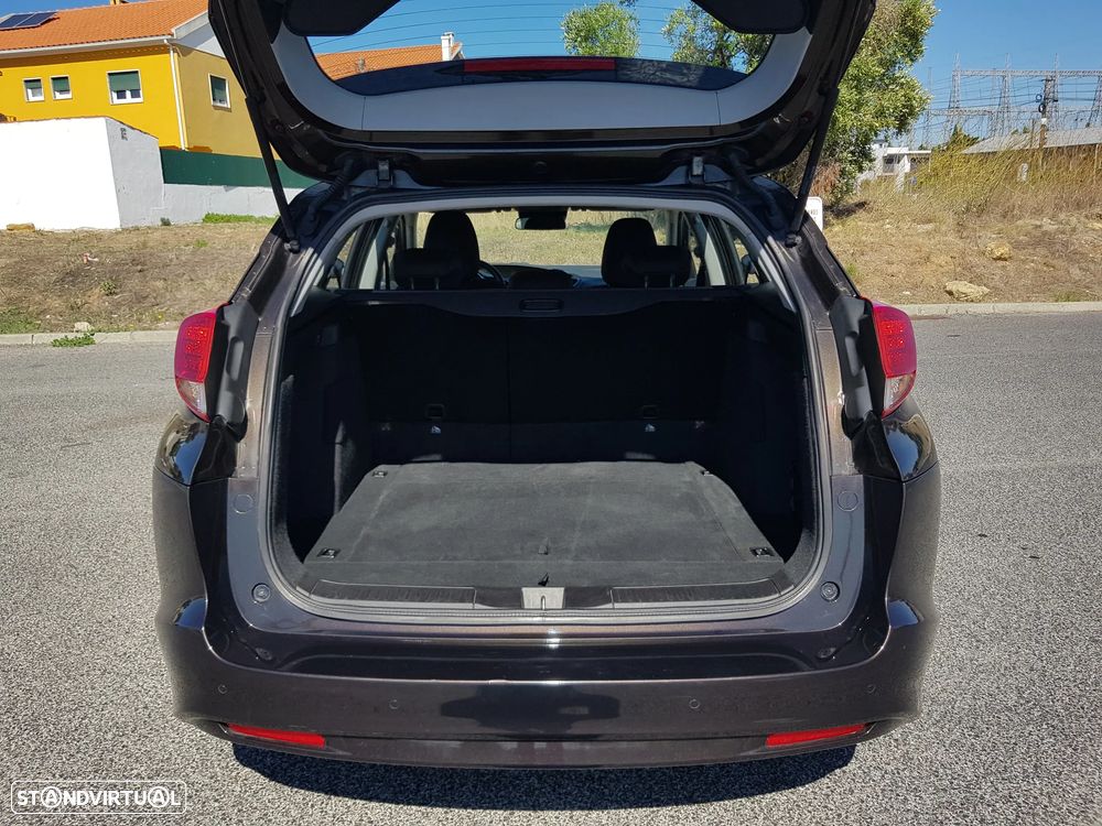 Honda Civic Tourer 1.6 i-DTEC Comfort - 47