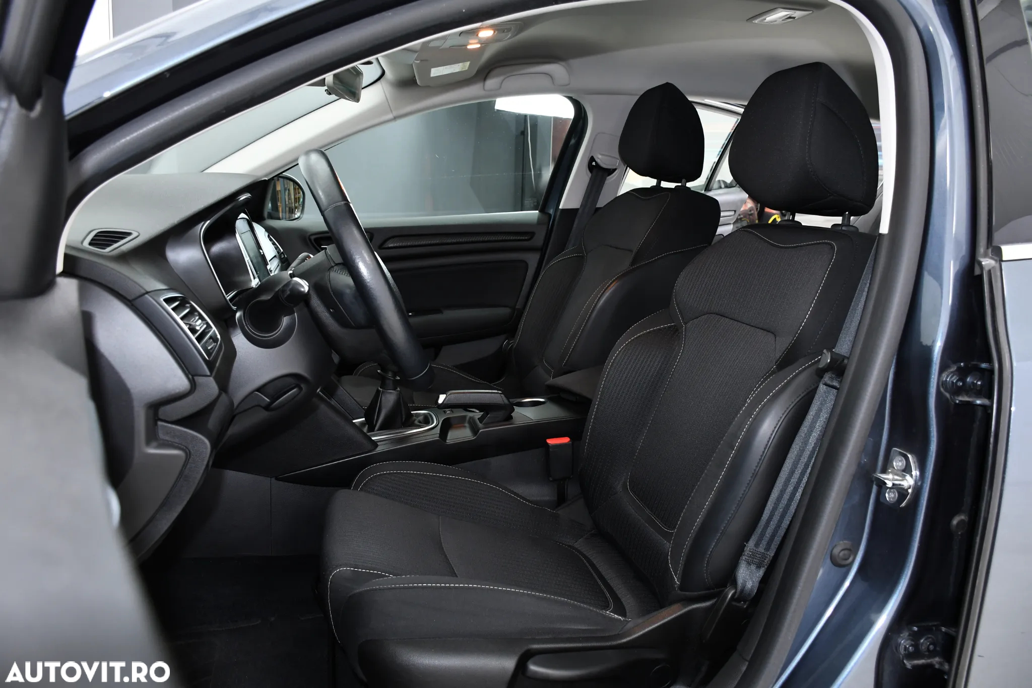 Renault Megane ENERGY dCi 110 ECO2 BUSINESS - 6