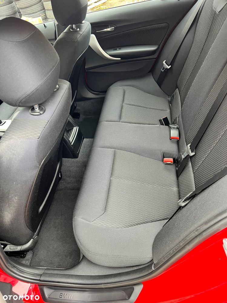 BMW Seria 1 116i - 14