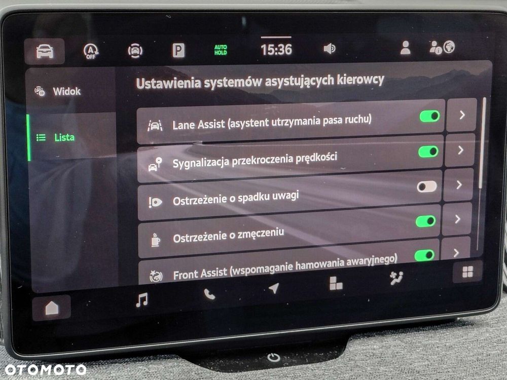 Skoda Superb 2.0 TDI SCR Selection DSG - 25